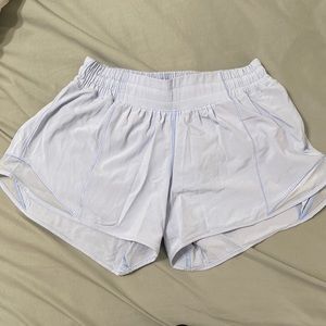 Lululemon Hotty Hot 2.5 Shorts